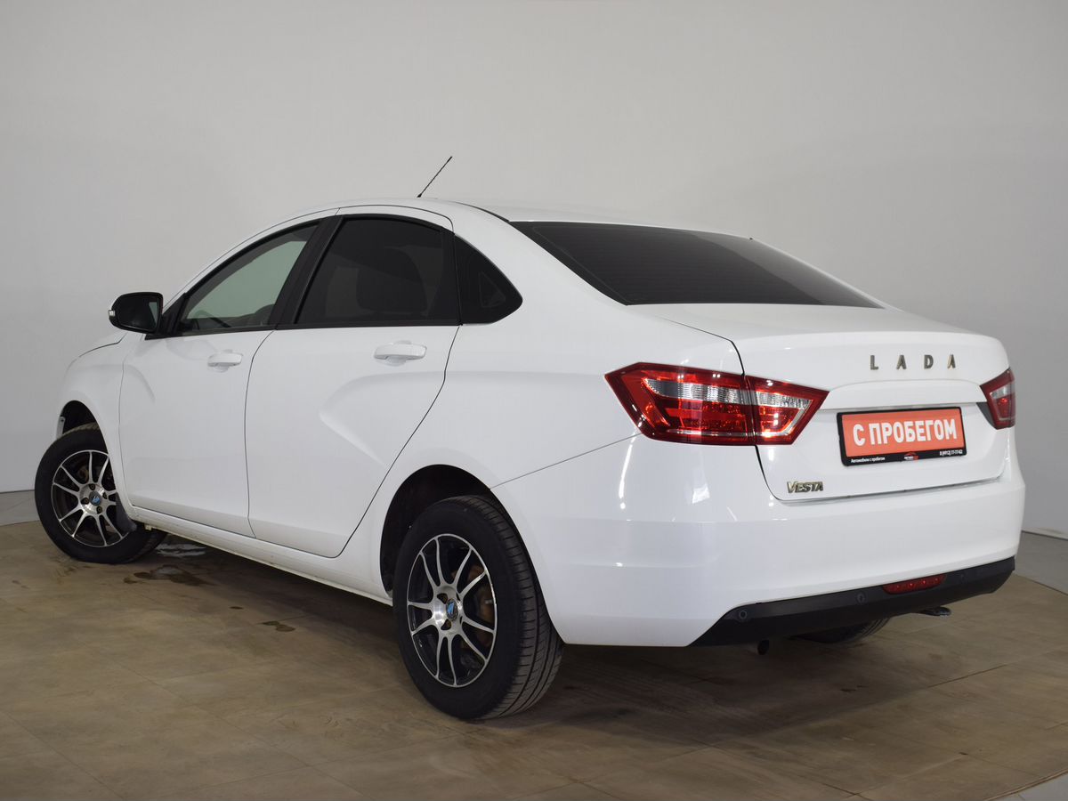 Фото автомобиля 6