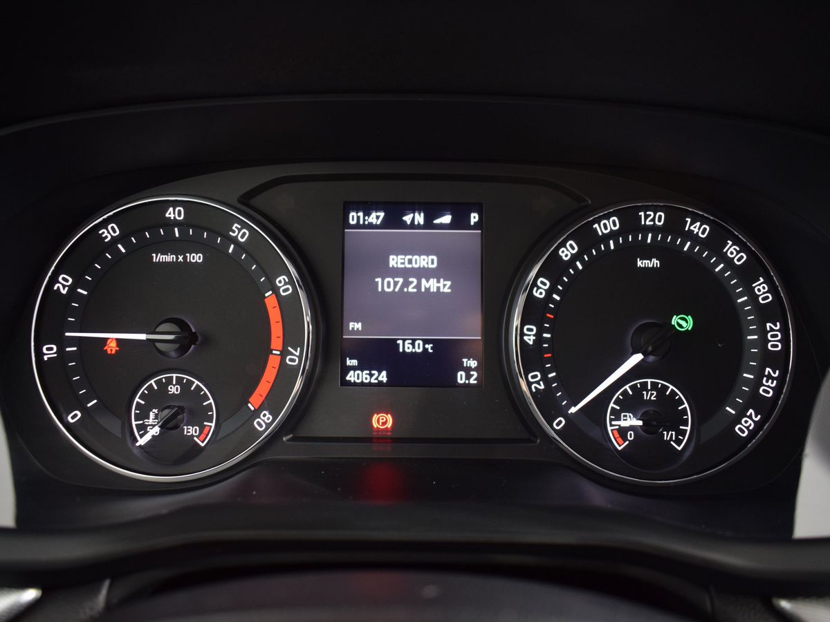 Фото автомобиля 12